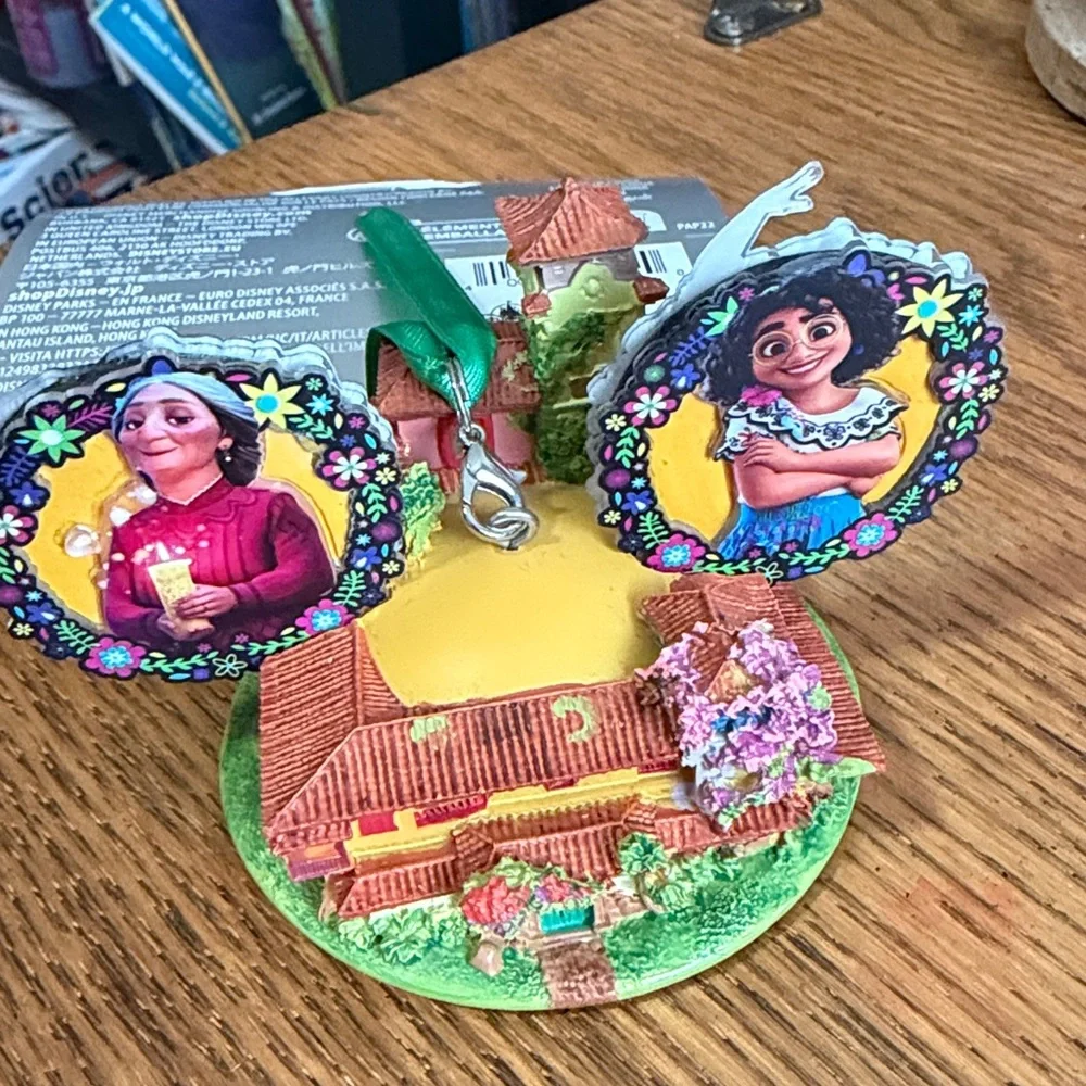 Disney Encanto Colorful light up ornament new with tags Sketchbook